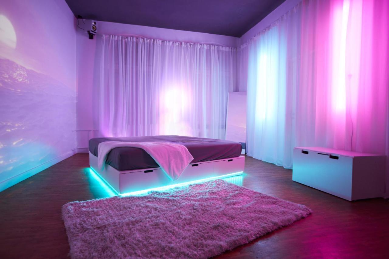 Huge Apartment With Home Cinema And Kitchen In Friedrichshain 베를린 외부 사진