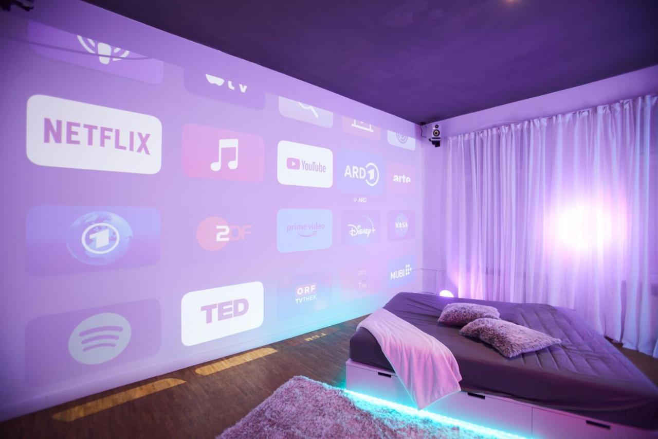 Huge Apartment With Home Cinema And Kitchen In Friedrichshain 베를린 외부 사진